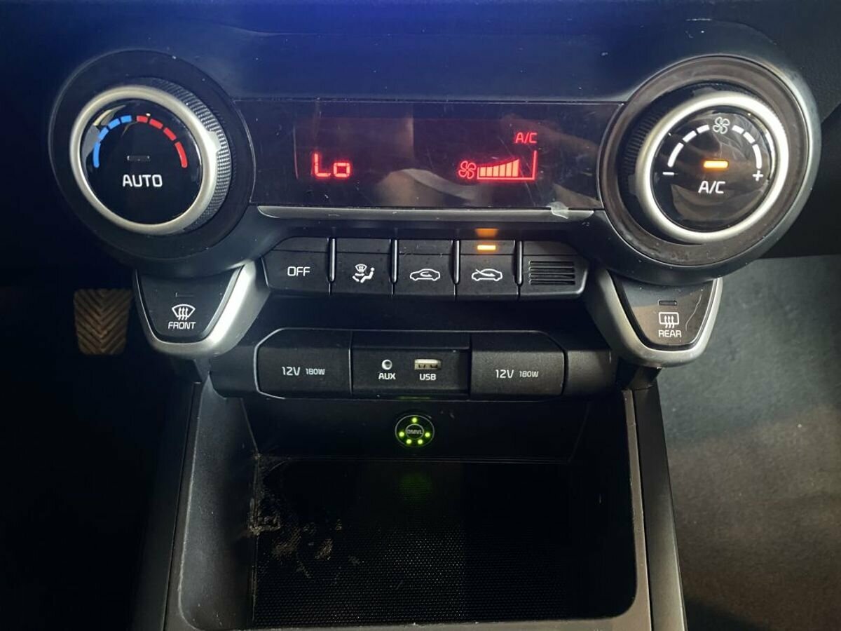 Kia Rio X-Line, 2020