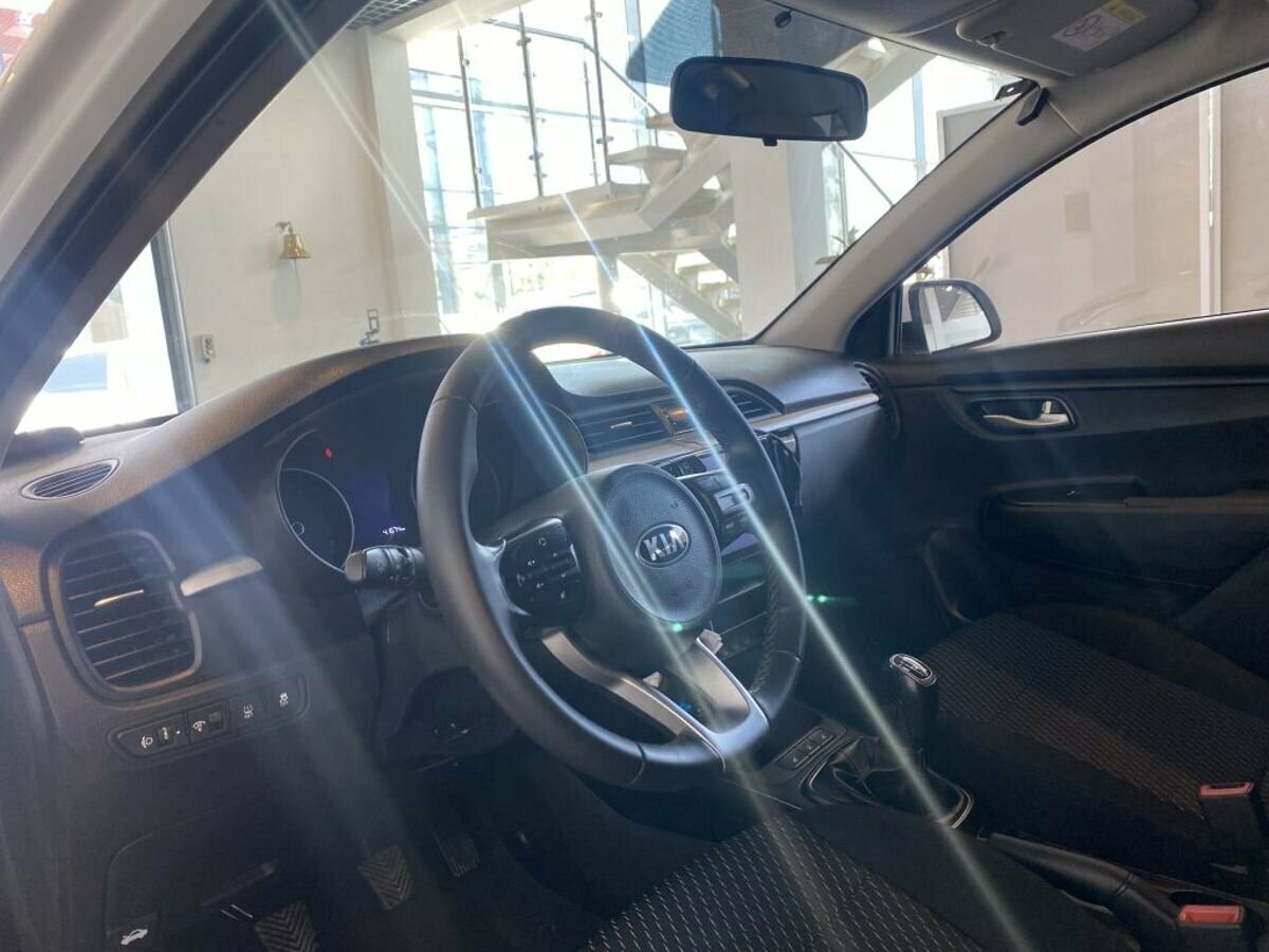 Kia Rio X-Line, 2020