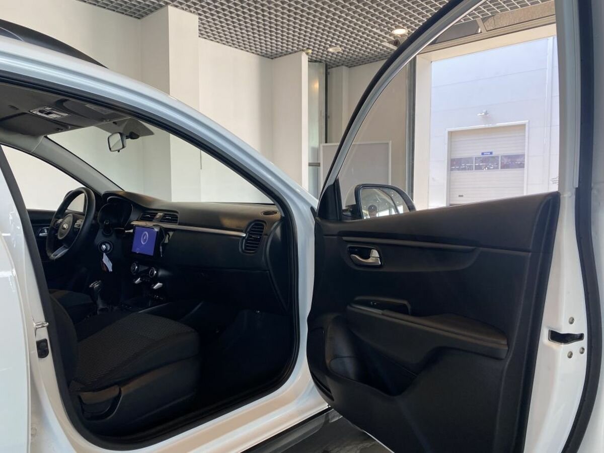 Kia Rio X-Line, 2020