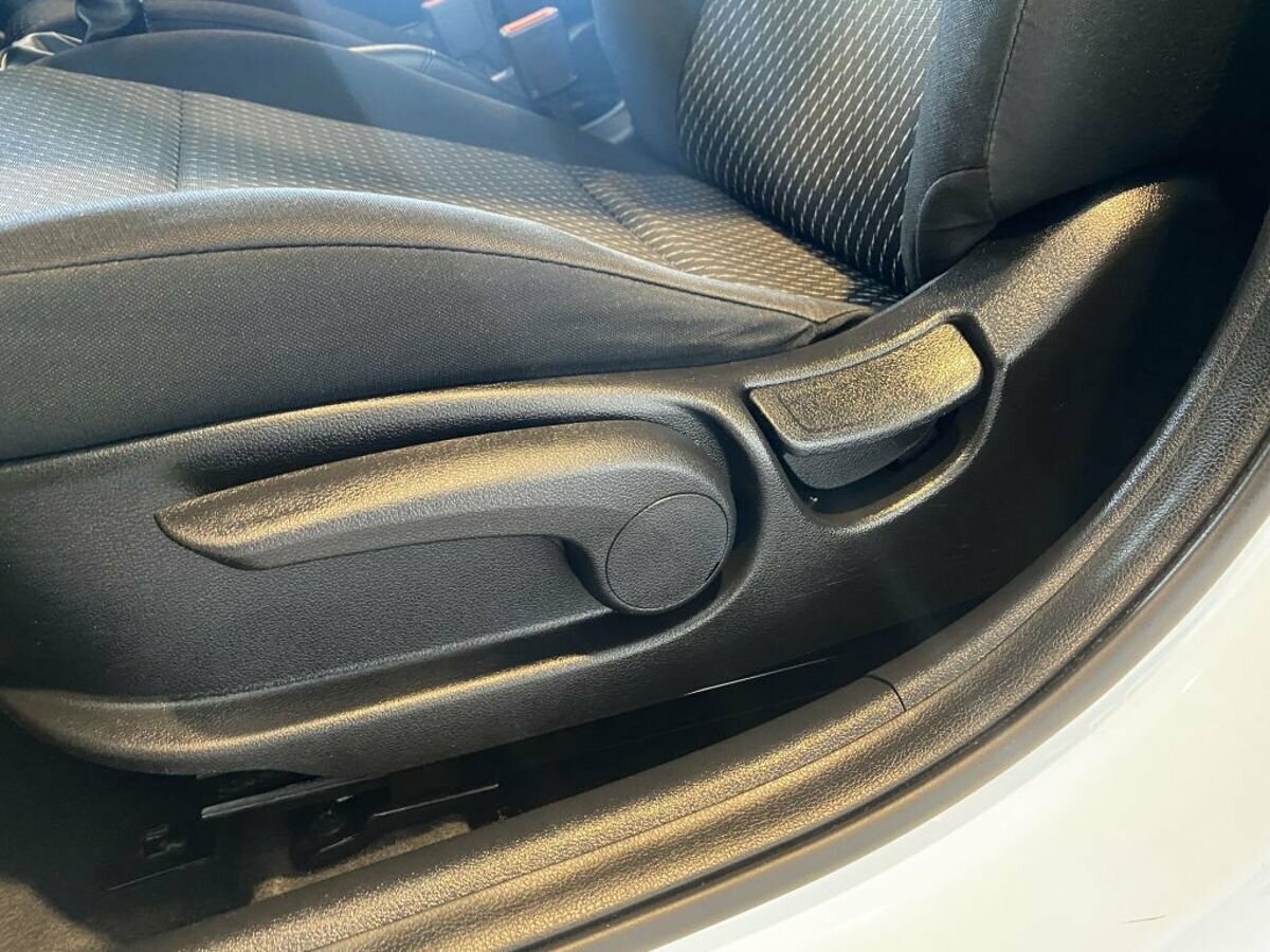 Kia Rio X-Line, 2020