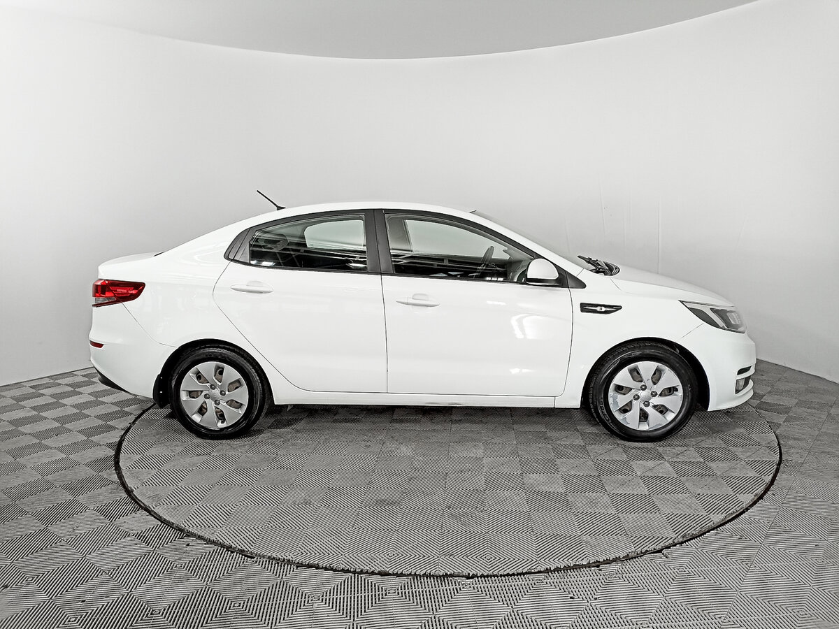 Kia Rio, 2015