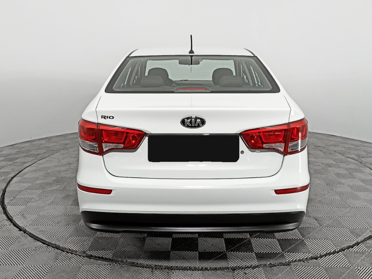 Kia Rio, 2015
