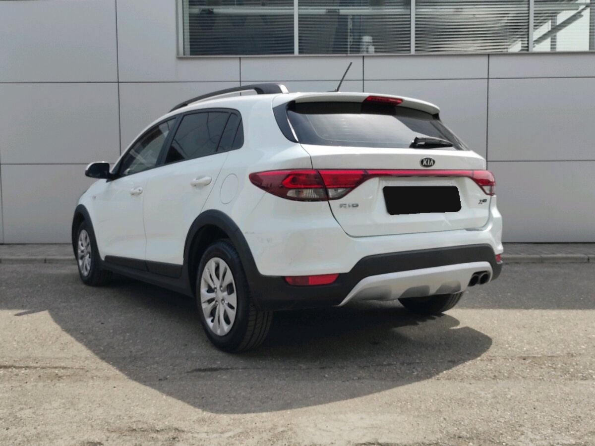 Kia Rio X-Line, 2018