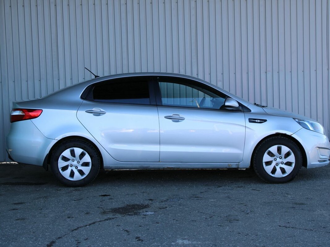 Kia Rio 4-speed, 2011