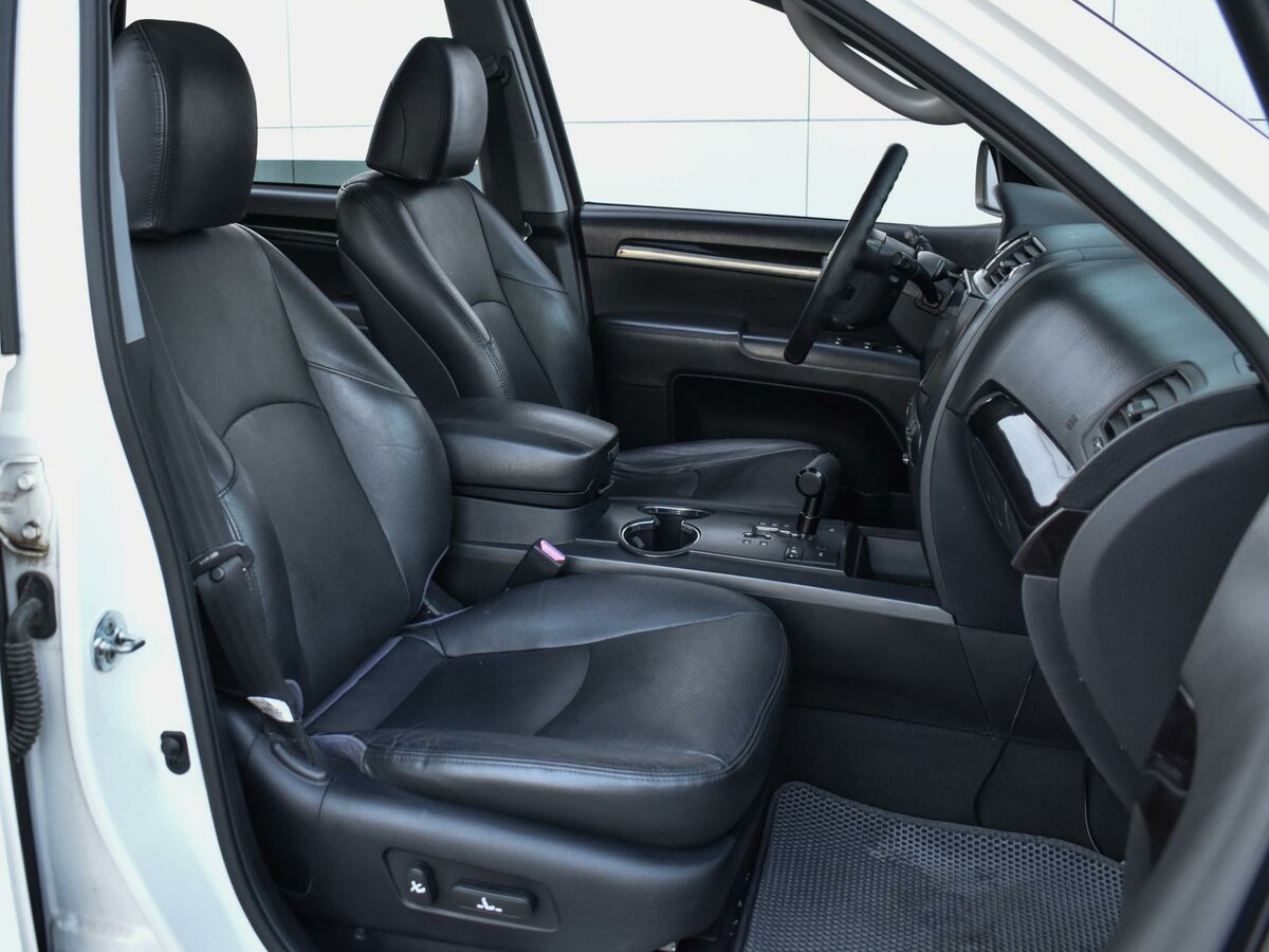 Kia Mohave 8-speed, 2012