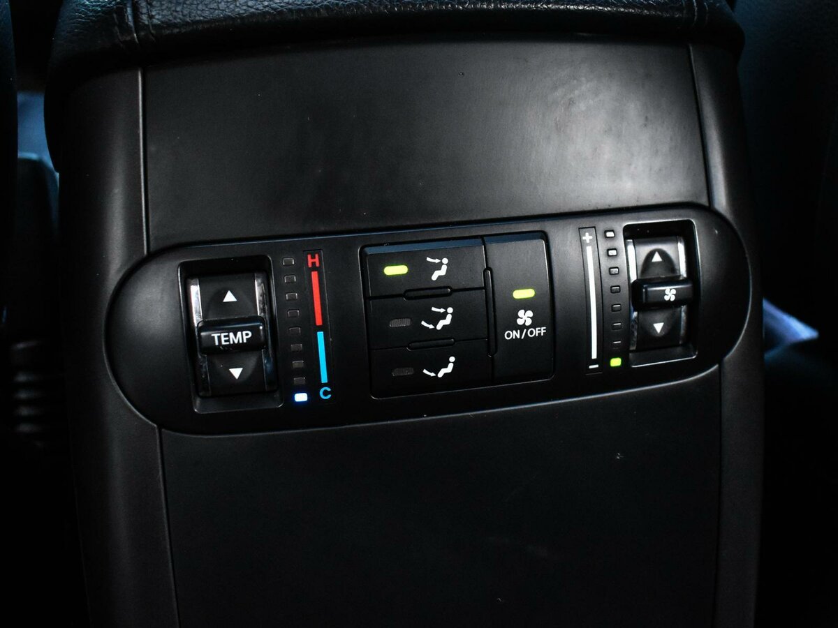 Kia Mohave 8-speed, 2012