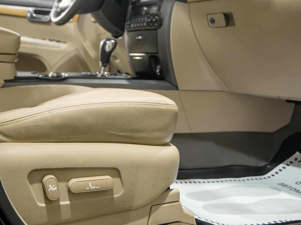 Kia Mohave 6-speed, 2011