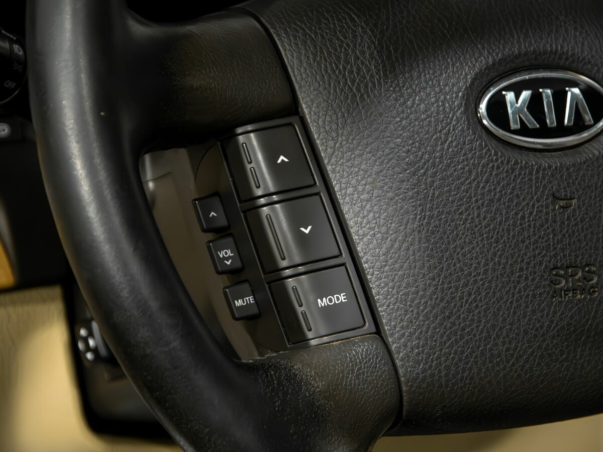 Kia Mohave 6-speed, 2011