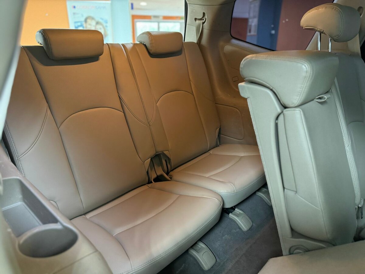 Kia Mohave 8-speed, 2011