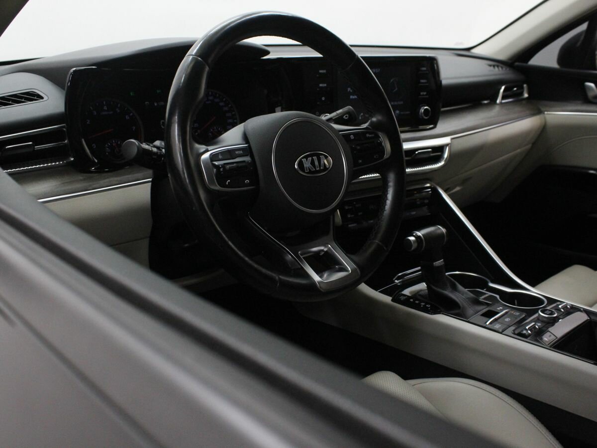 Kia K5, 2021