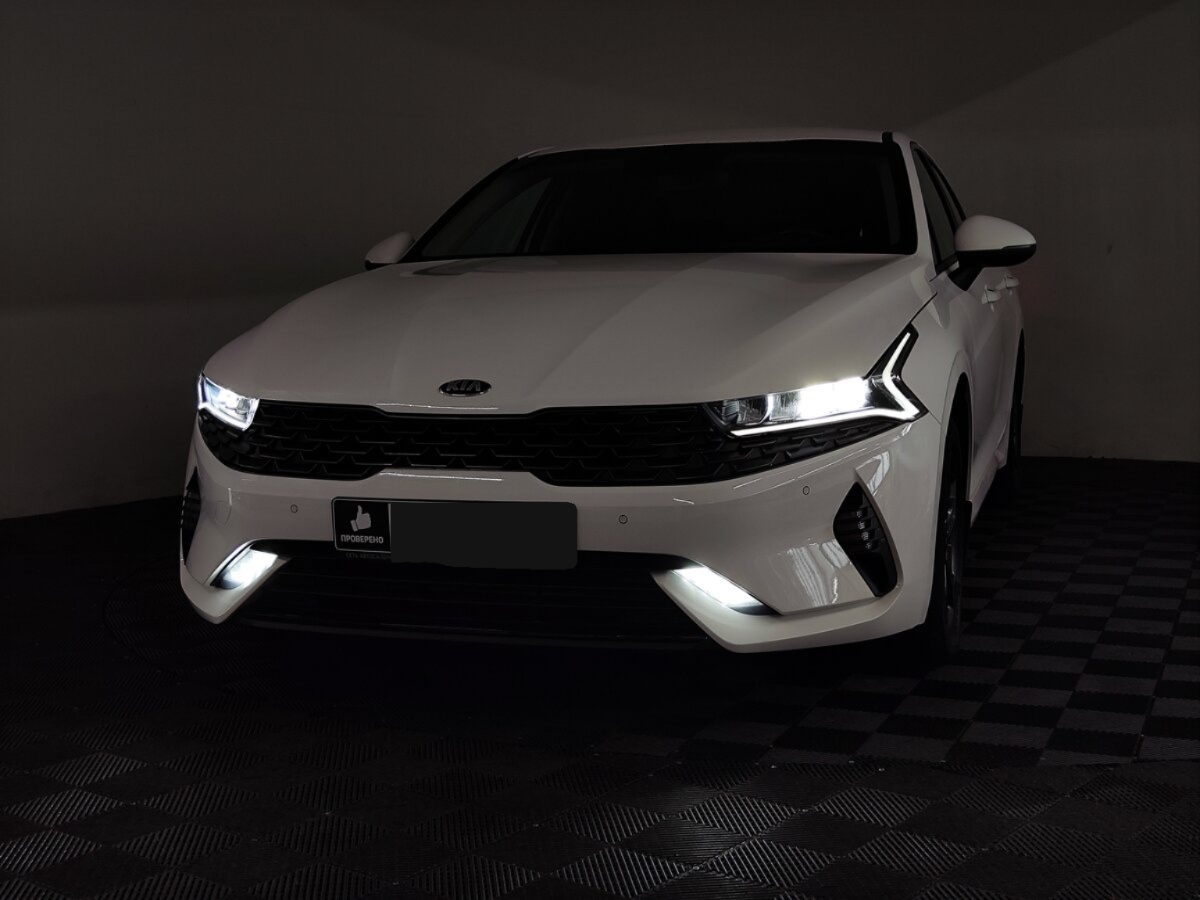 Kia K5, 2021