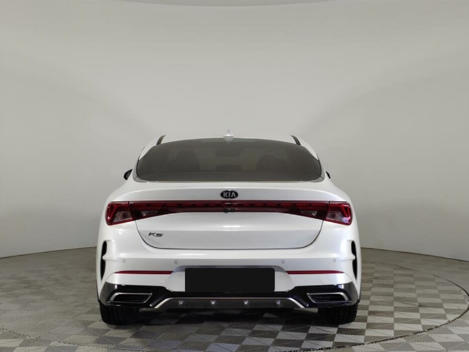 Kia K5, 2021