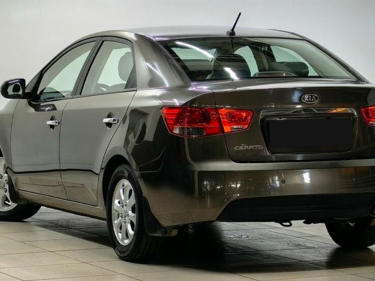 Kia Cerato, 2011