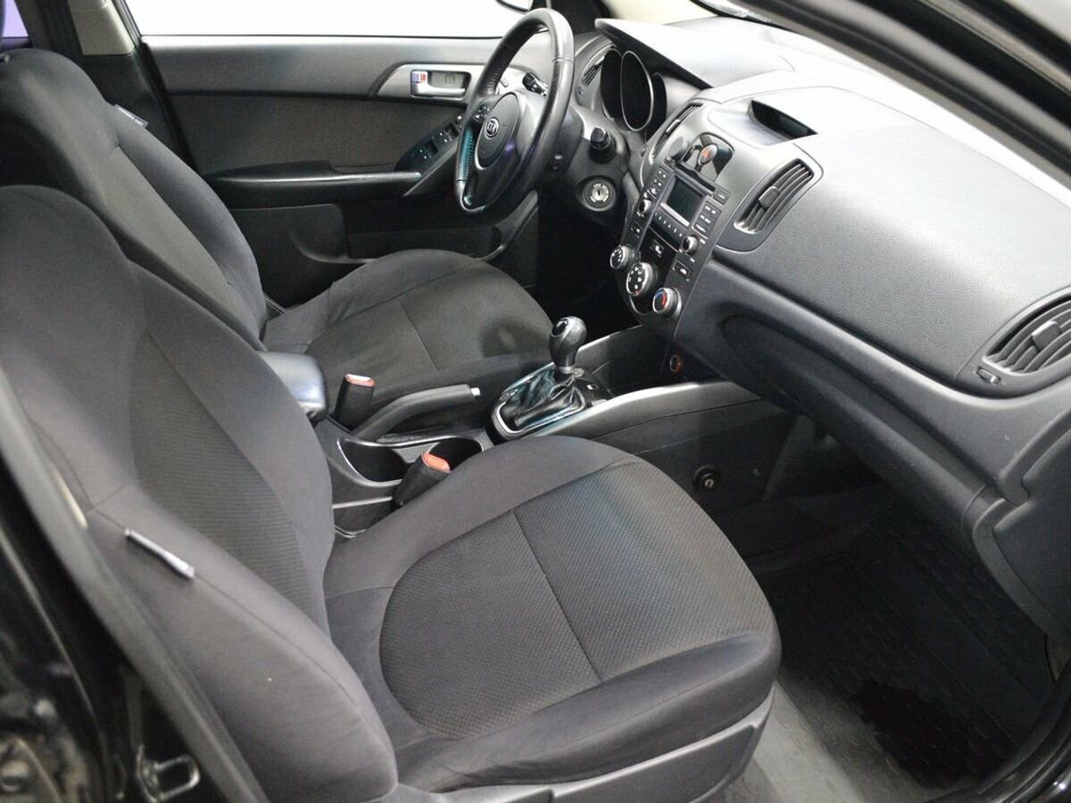 Kia Cerato 6-speed, 2011