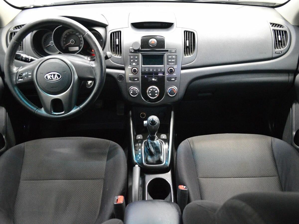 Kia Cerato 6-speed, 2011