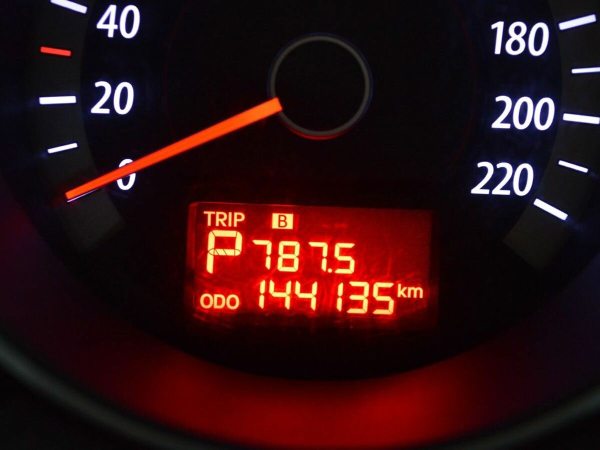 Kia Cerato 6-speed, 2011