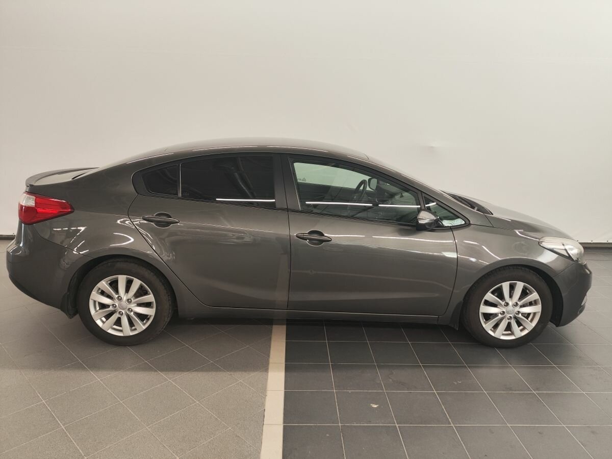 Kia Cerato, 2013