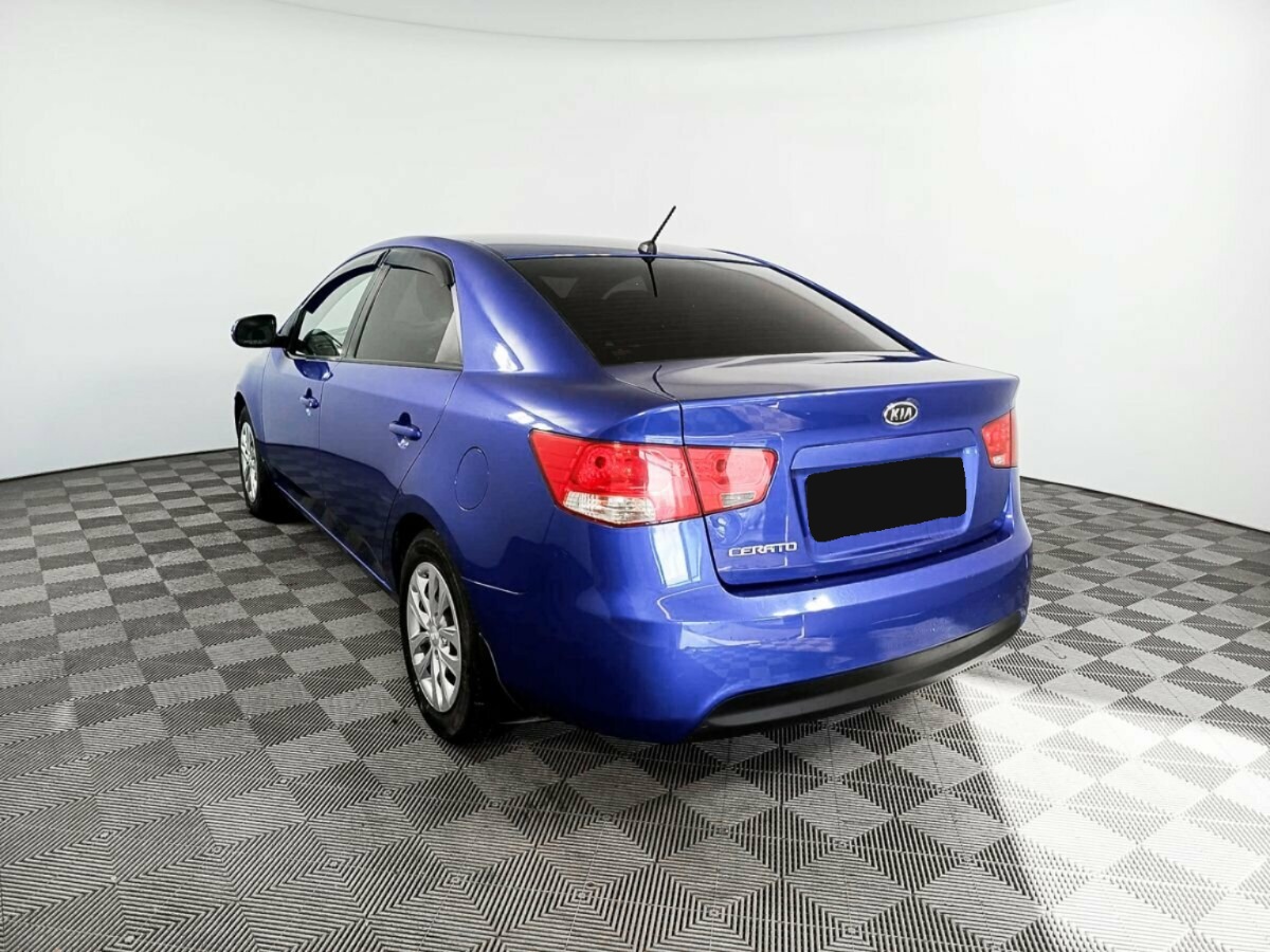 Kia Cerato 5-speed, 2010