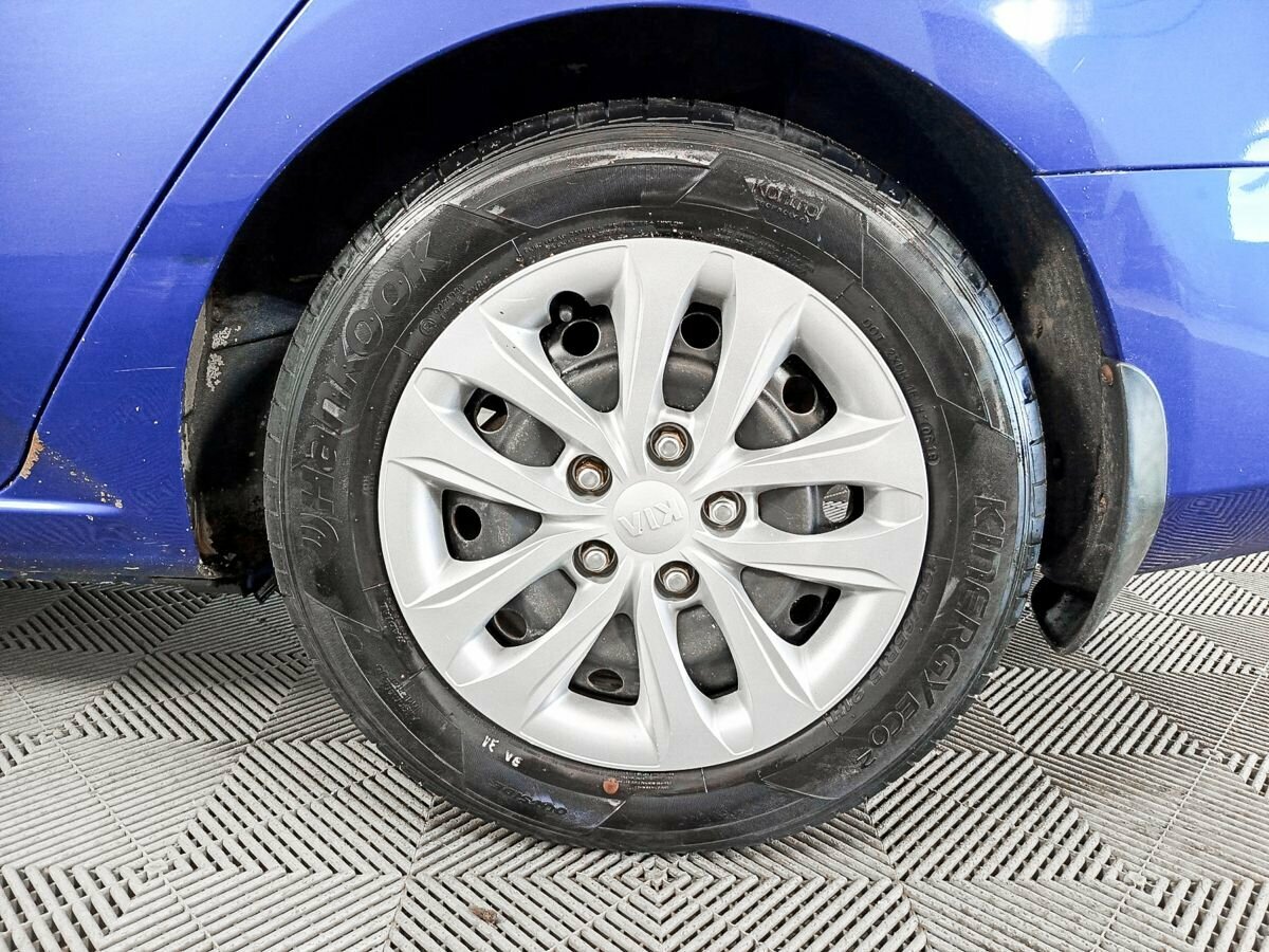 Kia Cerato 5-speed, 2010