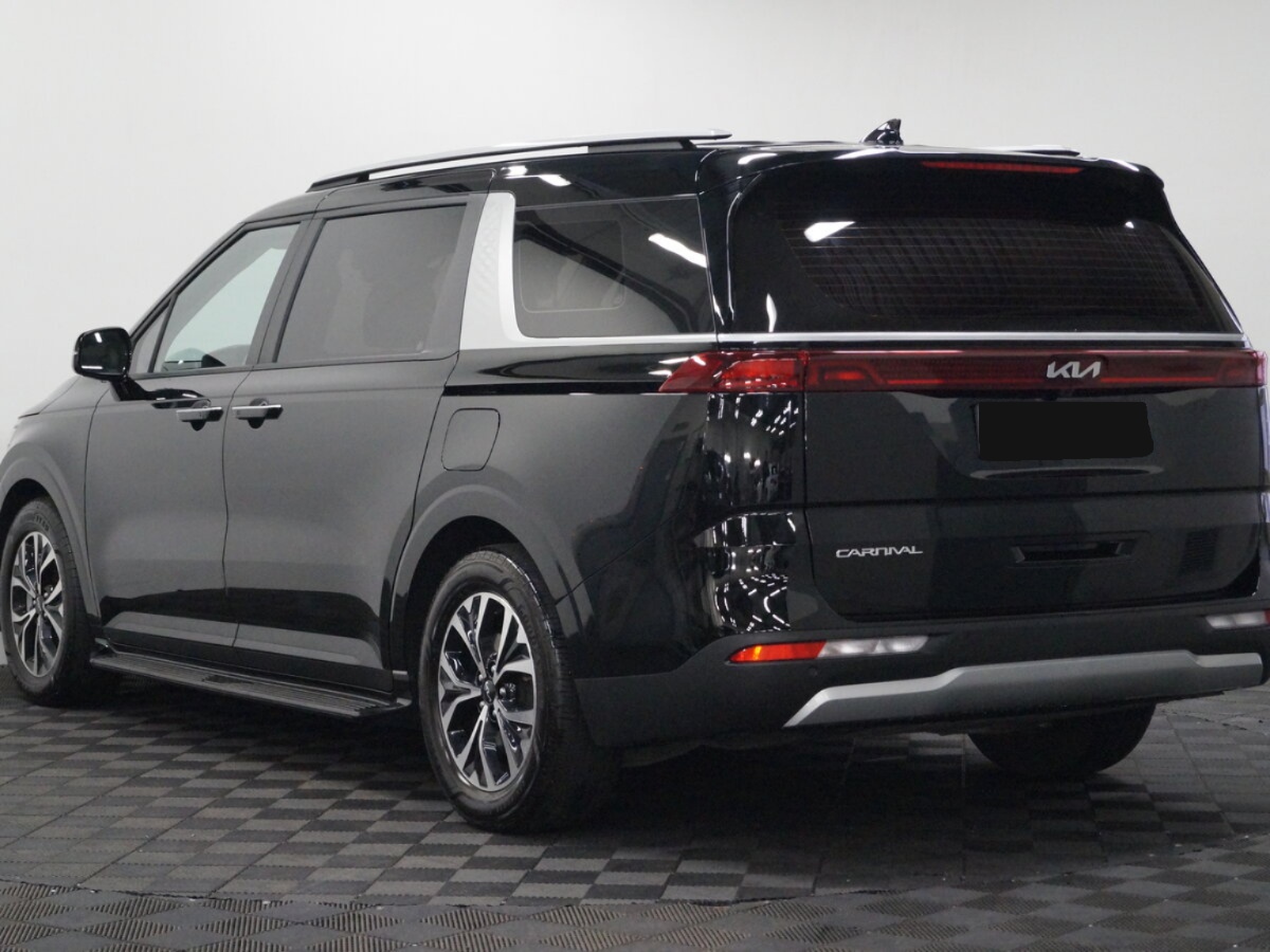 Kia Carnival, 2022
