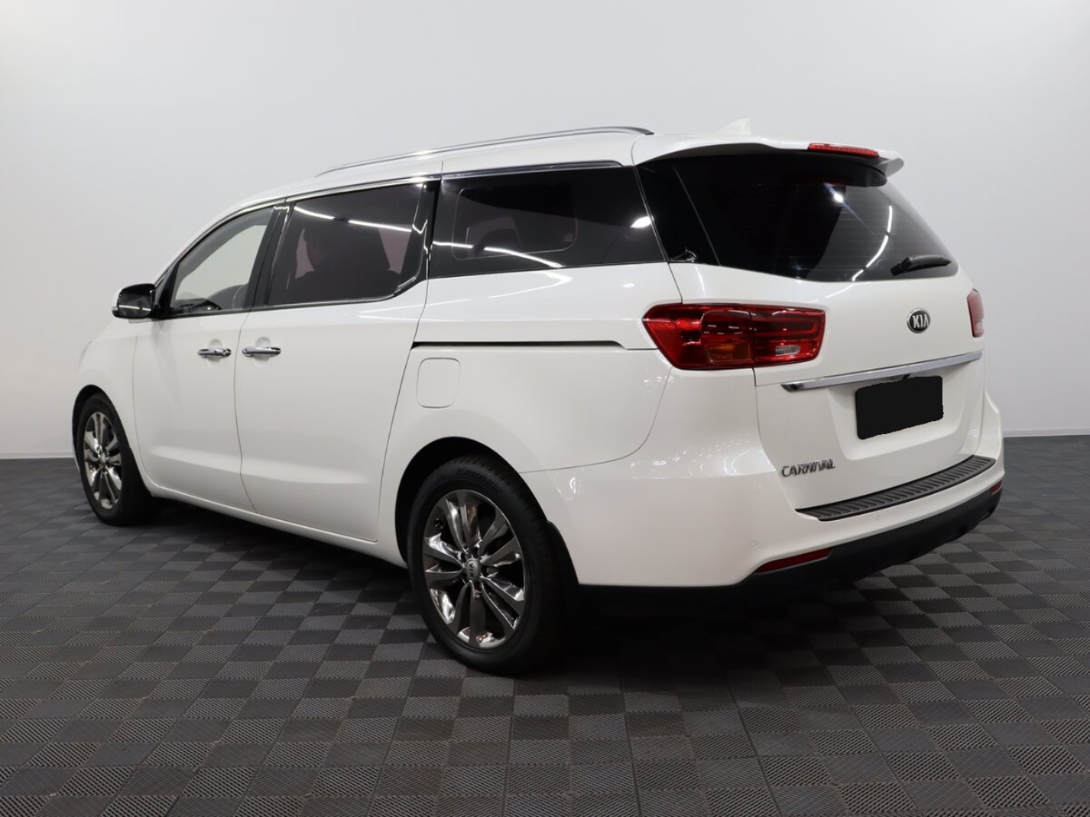 Kia Carnival, 2019