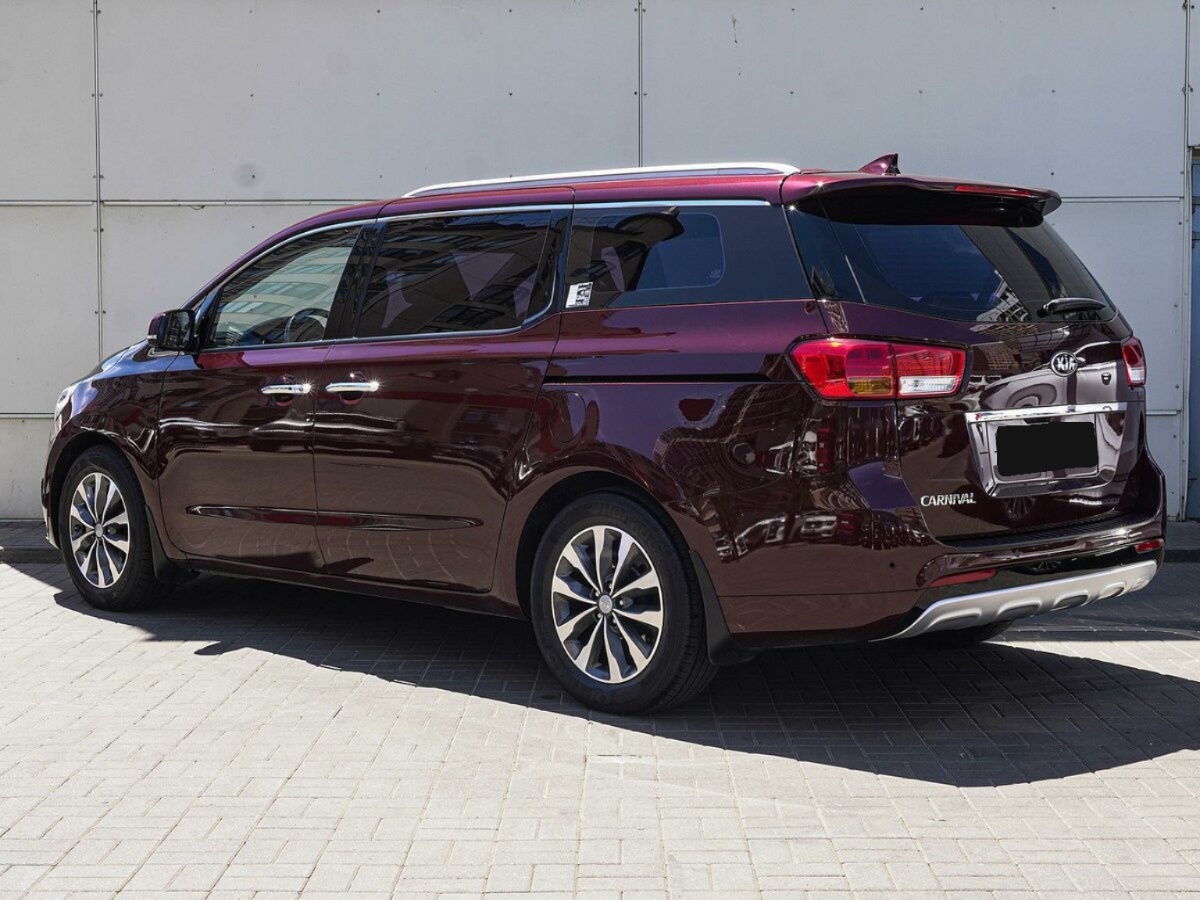 Kia Carnival, 2018