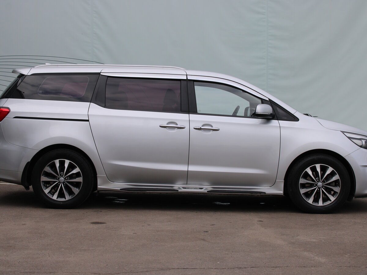 Kia Carnival, 2018