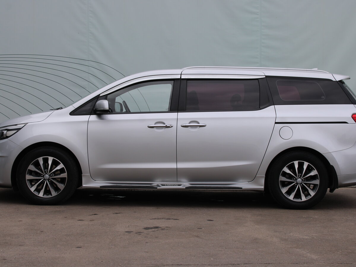 Kia Carnival, 2018