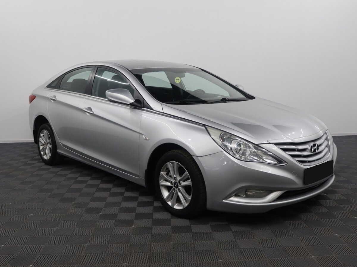 Hyundai Sonata, 2012