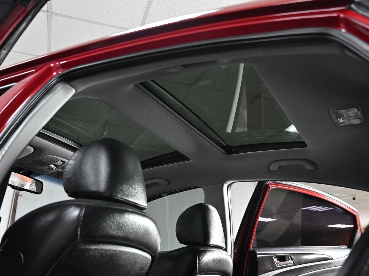 Hyundai Sonata, 2011