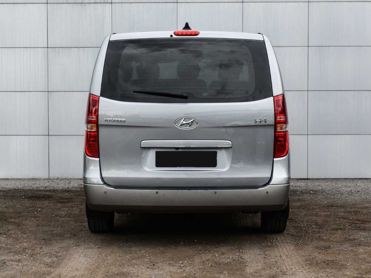 Hyundai H-1, 2019