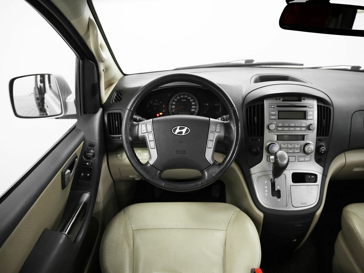 Hyundai Grand Starex, 2010