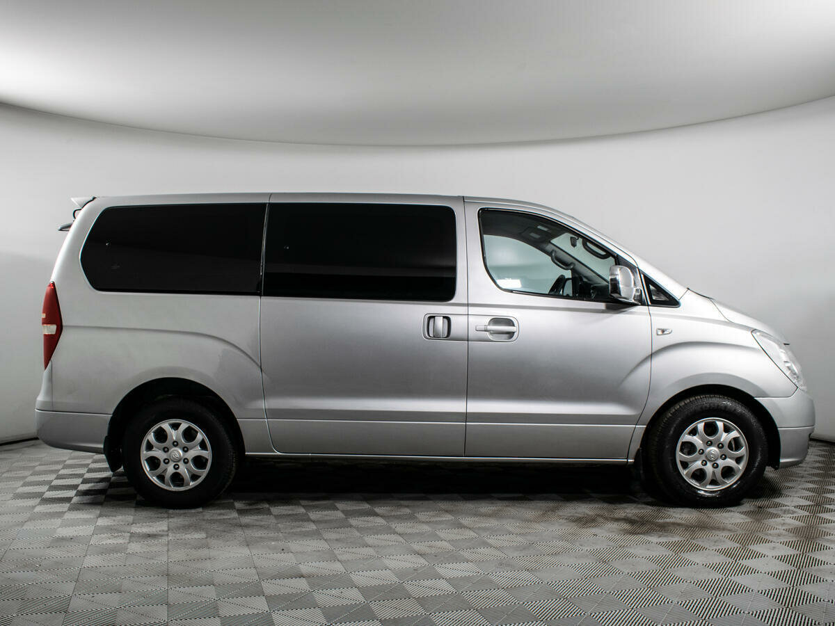 Hyundai Grand Starex, 2010