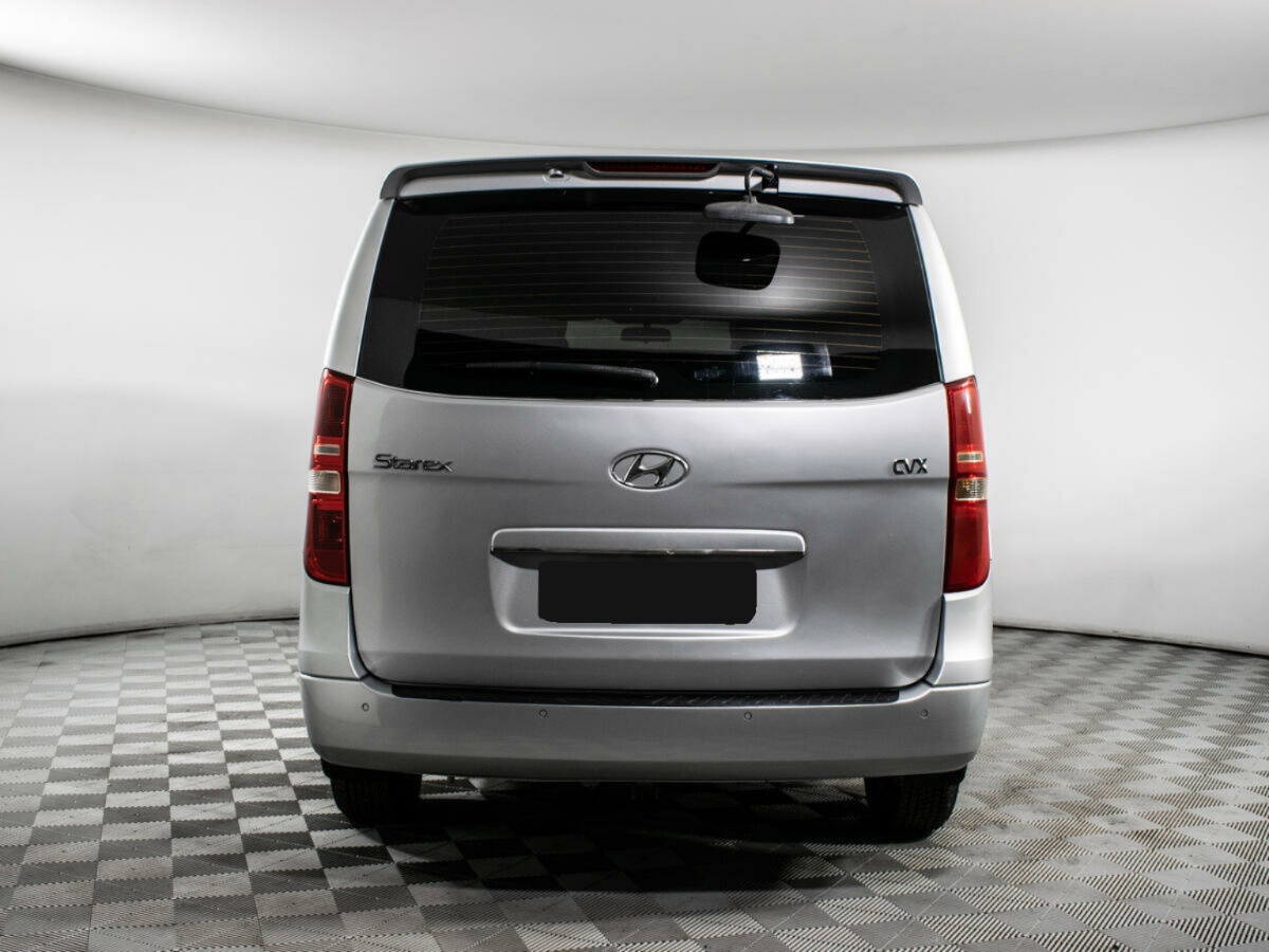 Hyundai Grand Starex, 2010