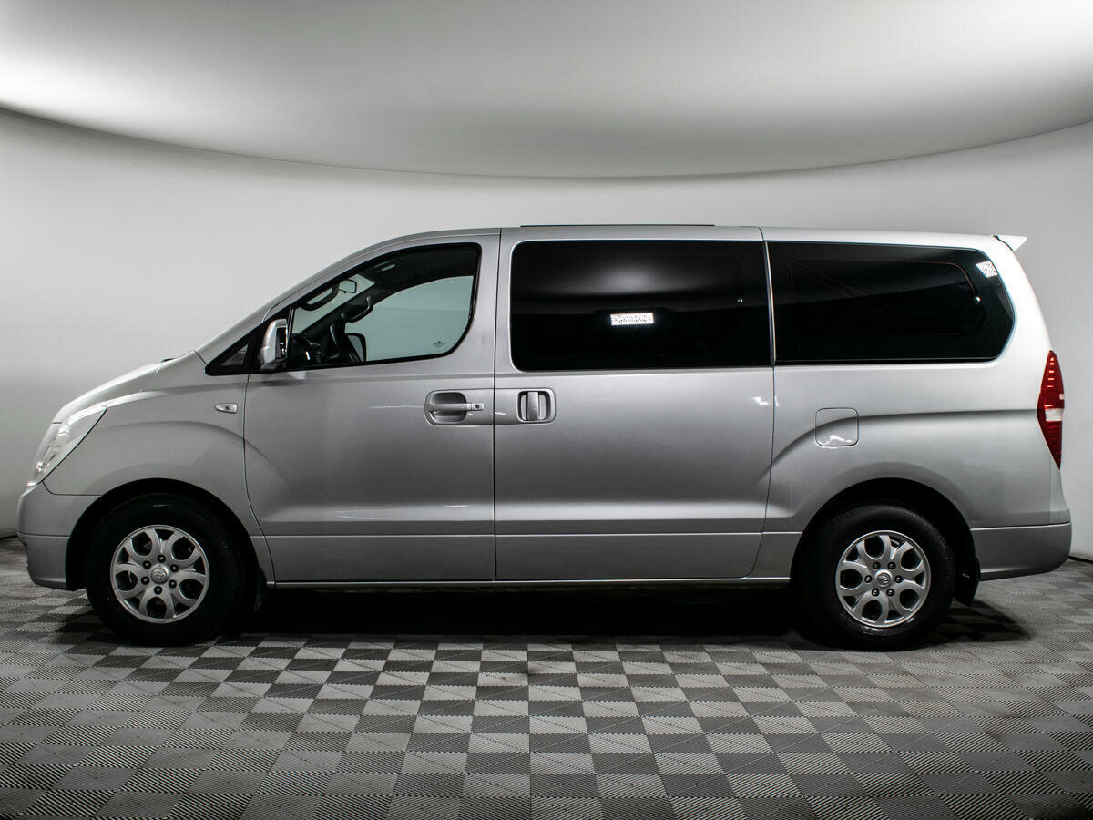 Hyundai Grand Starex, 2010