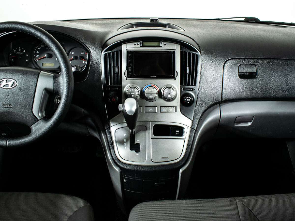 Hyundai Grand Starex, 2010