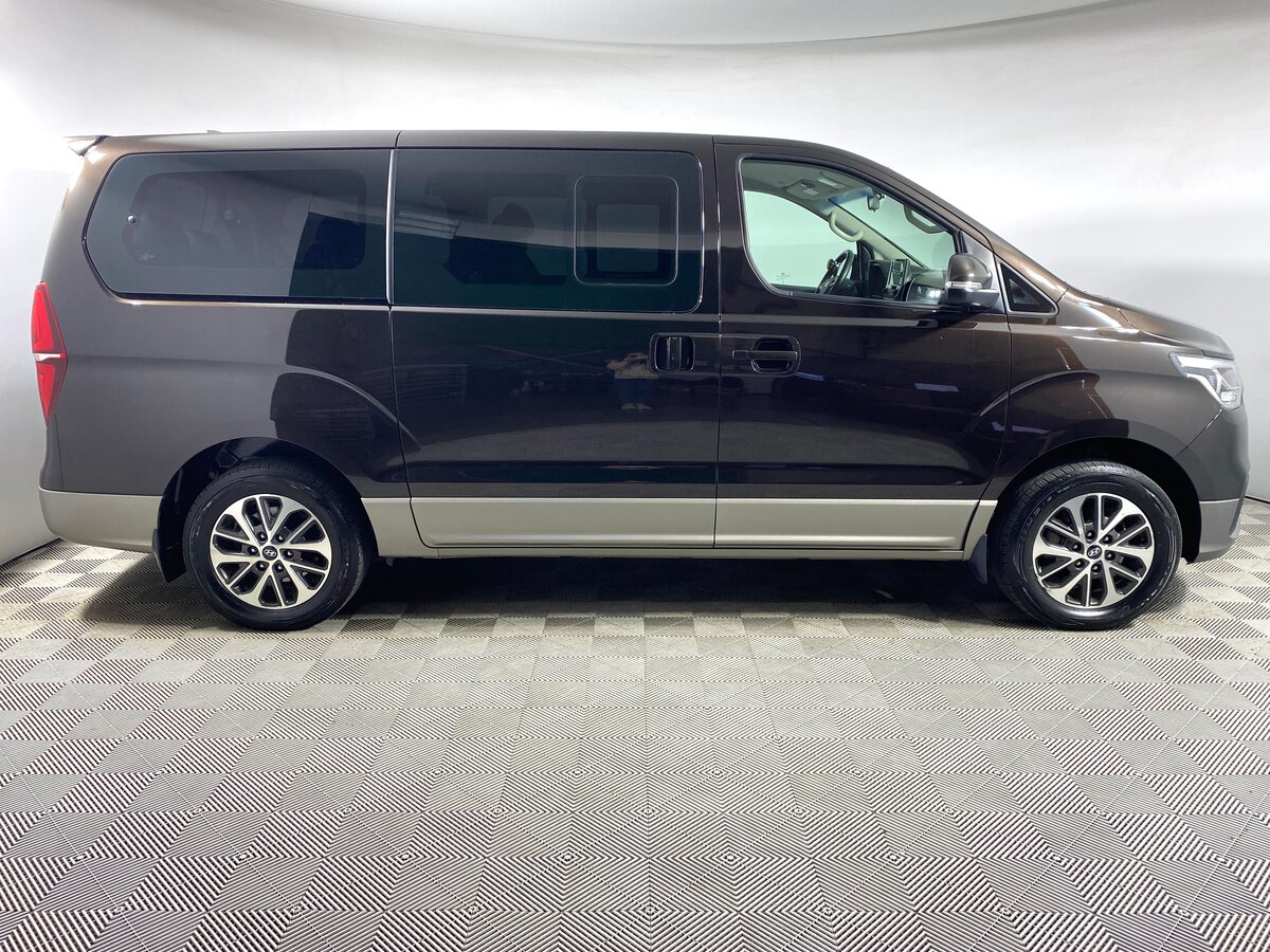 Hyundai Grand Starex, 2018