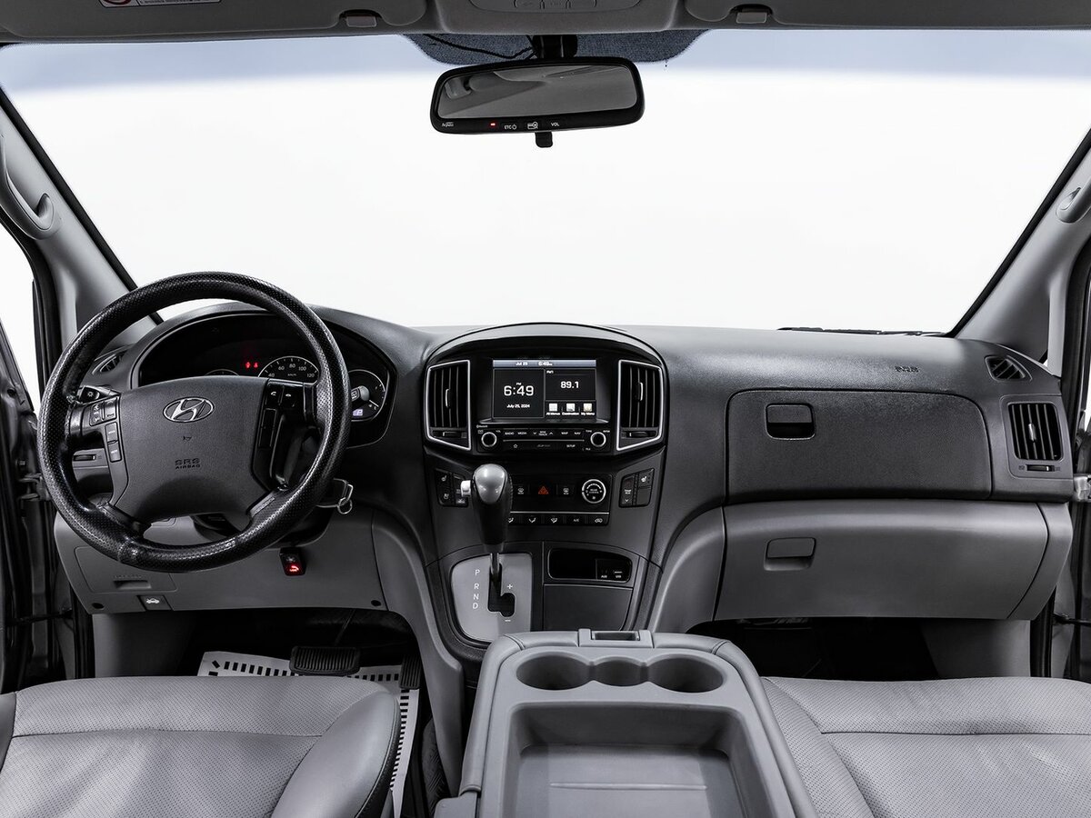 Hyundai Grand Starex, 2018