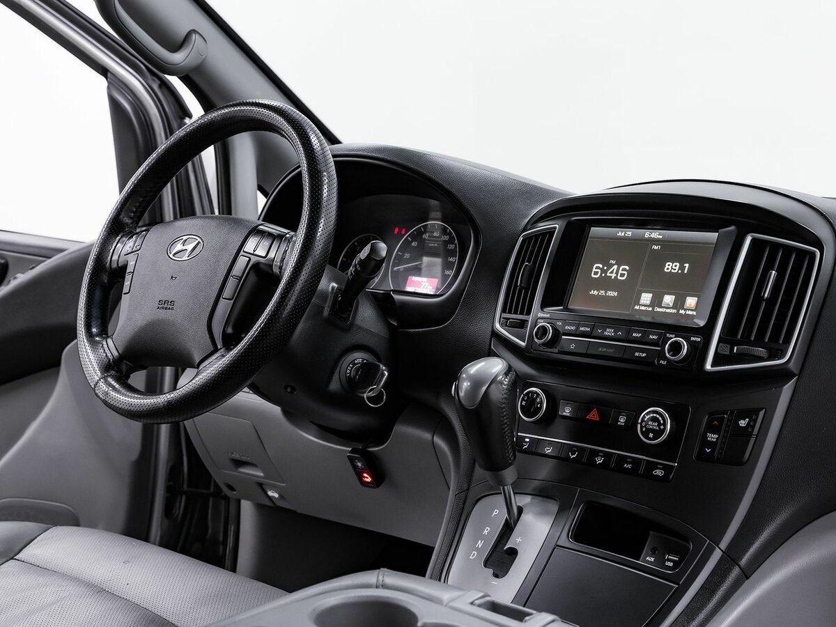 Hyundai Grand Starex, 2018