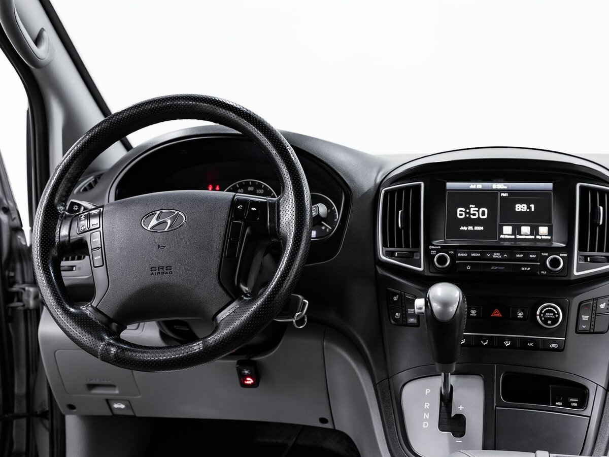 Hyundai Grand Starex, 2018