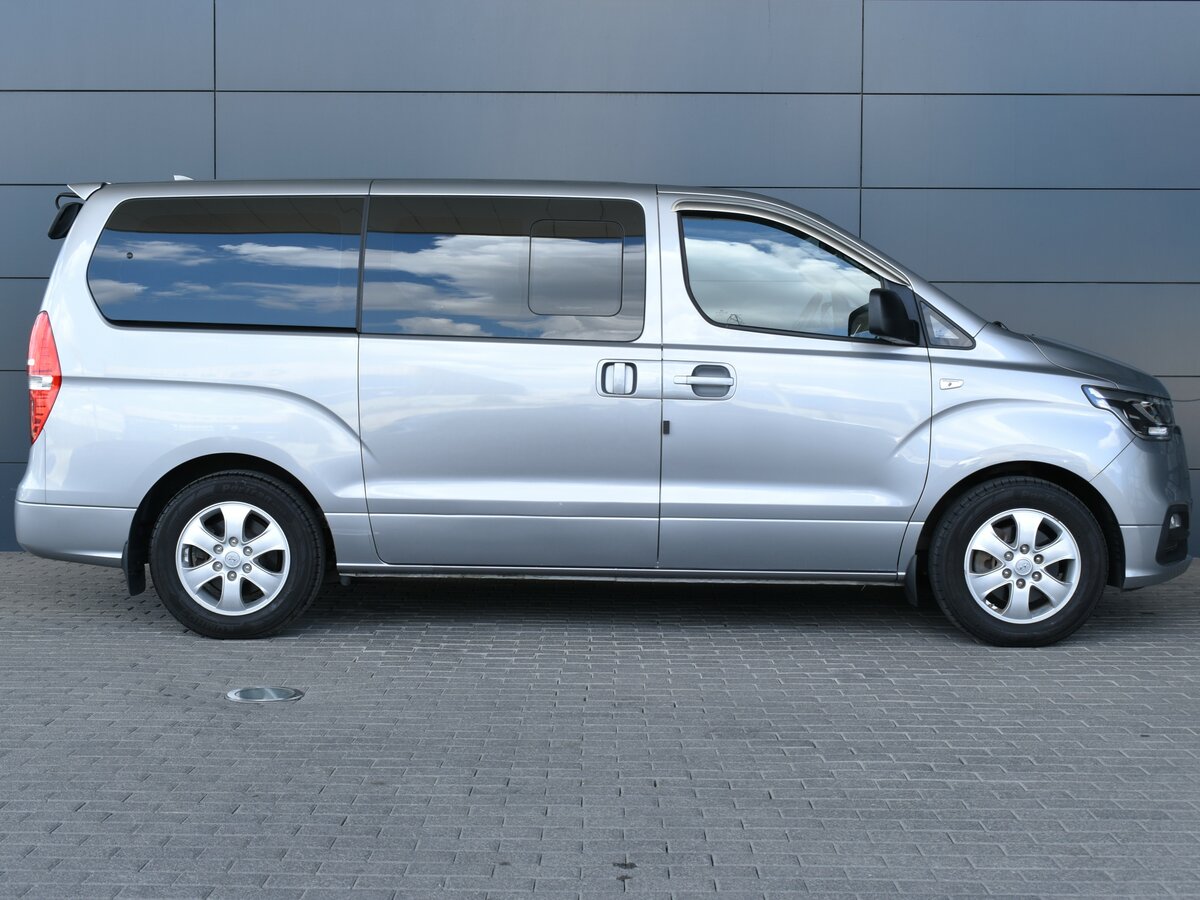 Hyundai Grand Starex, 2019