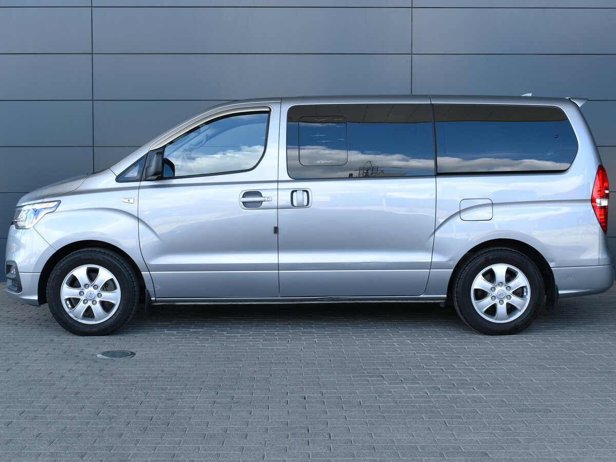 Hyundai Grand Starex, 2019