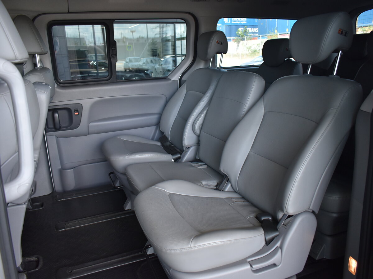 Hyundai Grand Starex, 2019