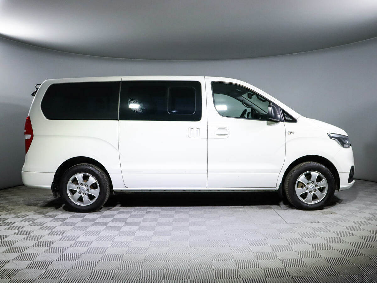 Hyundai Grand Starex, 2018