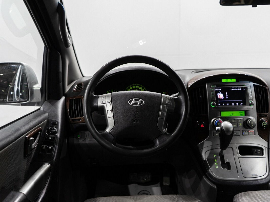 Hyundai Grand Starex, 2010