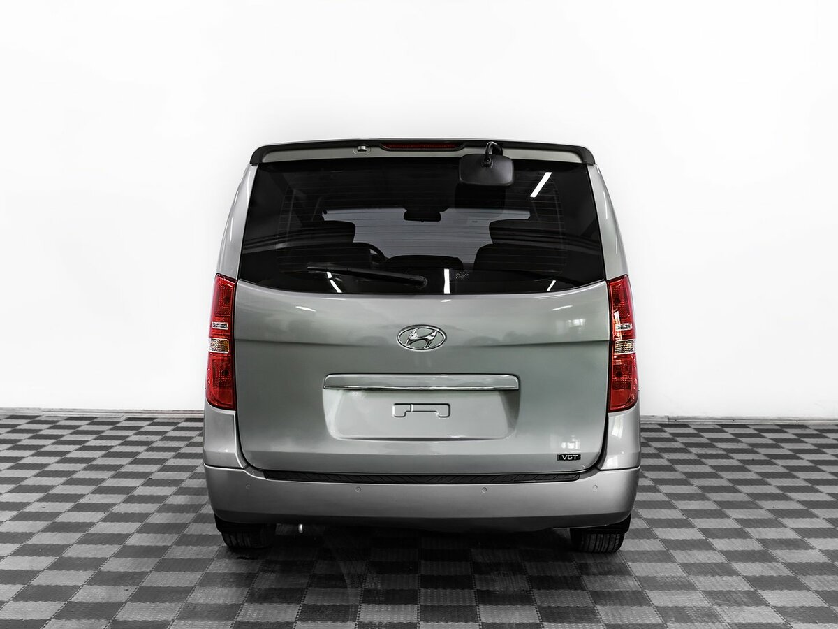 Hyundai Grand Starex, 2014