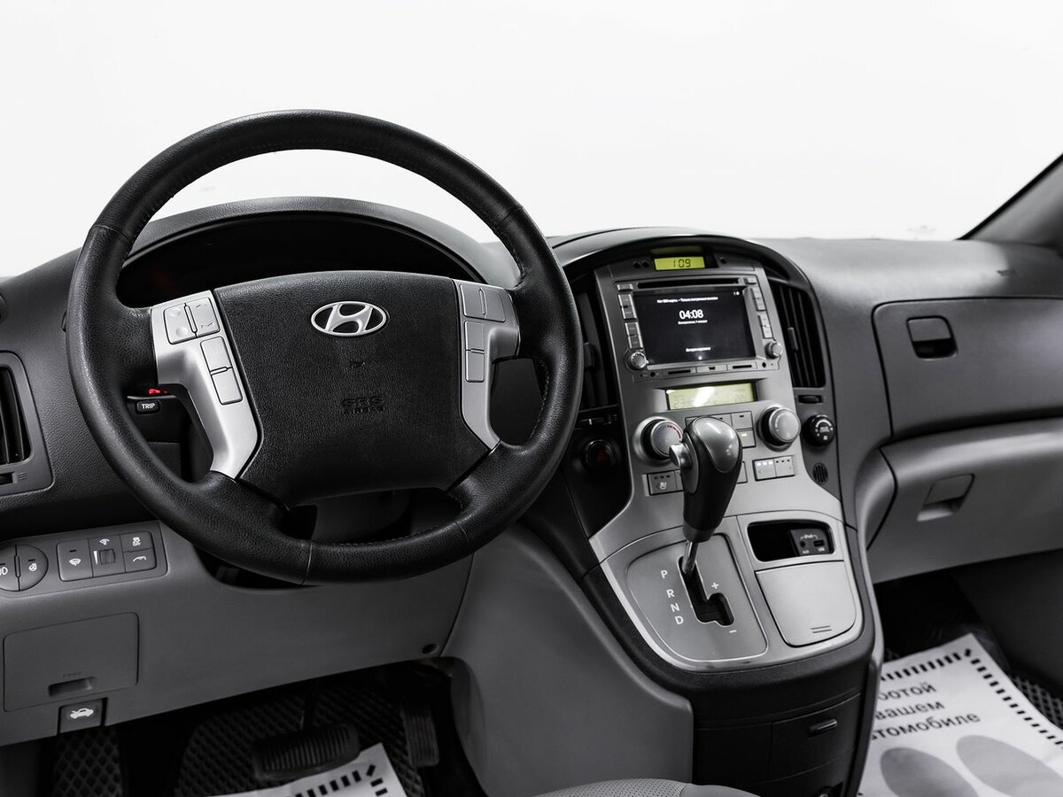 Hyundai Grand Starex, 2014