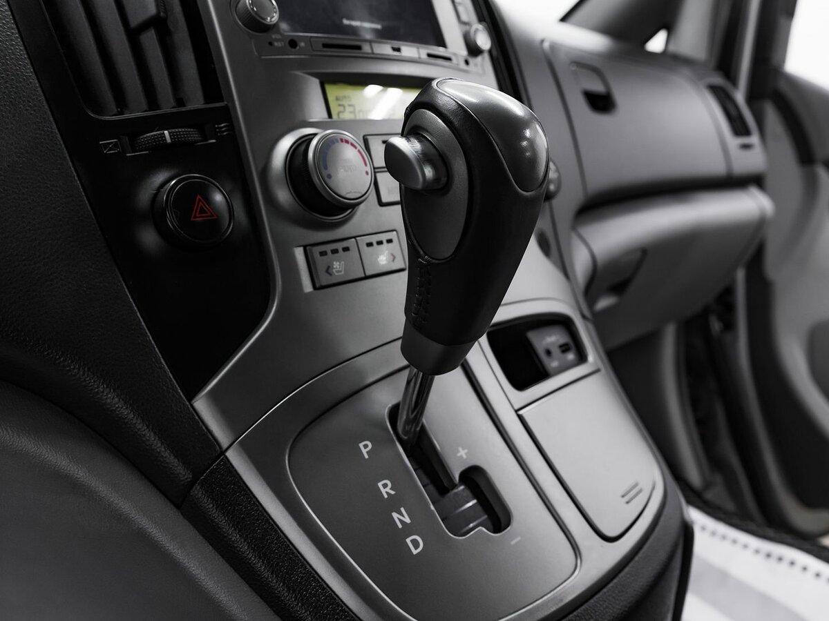 Hyundai Grand Starex, 2014