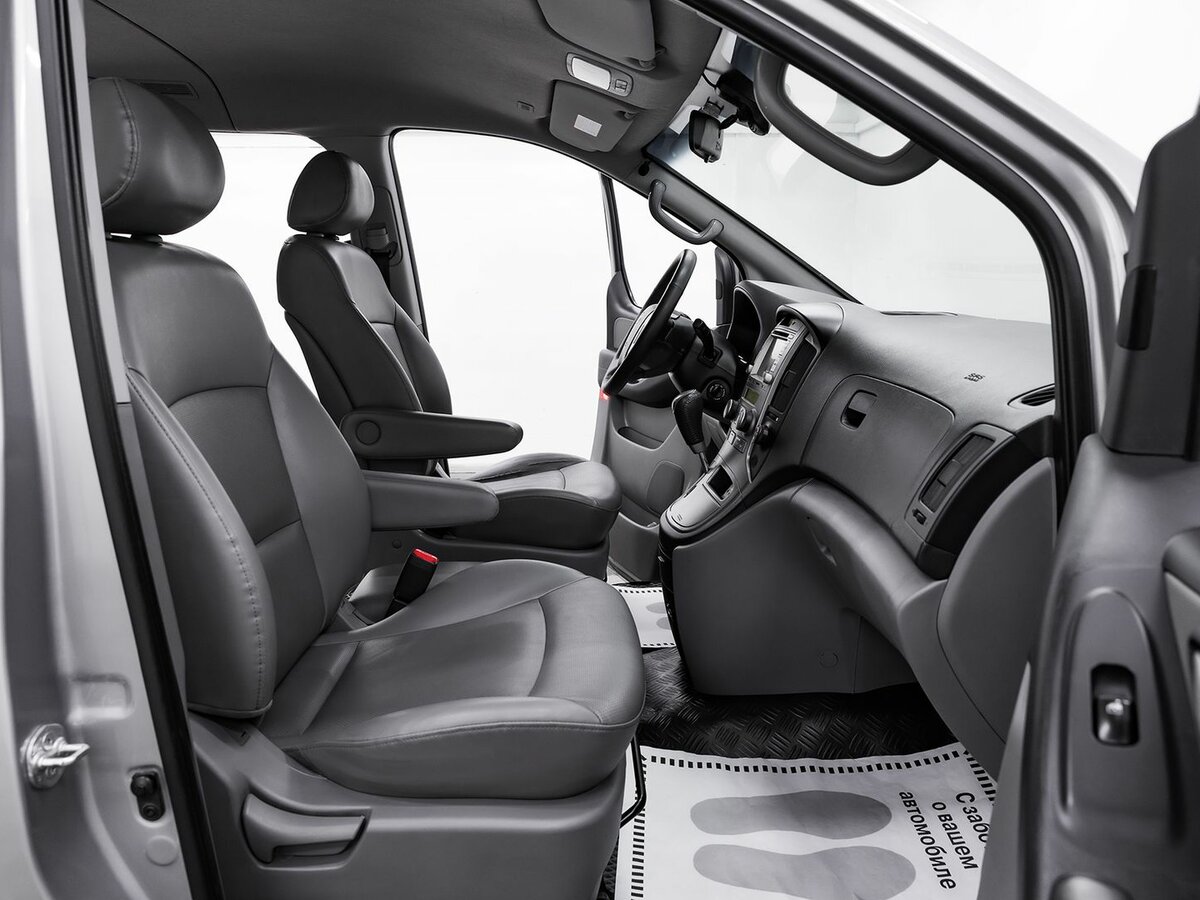 Hyundai Grand Starex, 2014