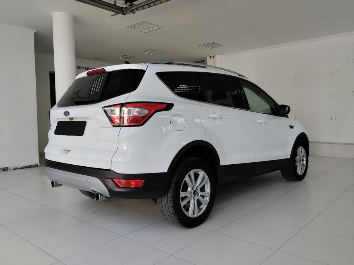 Ford Kuga, 2018